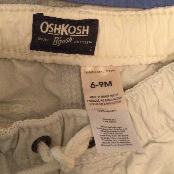 OshKosh Boy’s T-Shirt and Shorts Bundle - Picture 2 of 4